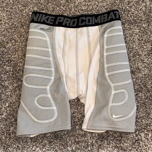 Nike Pro Combat Dri-Fit Boys Padded Baseball Sliding Shorts Youth Size Large